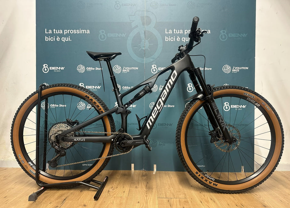 Megamo Native 10 TQ HPR50 taglia S